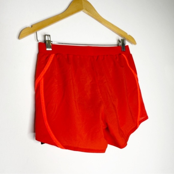 Under Armour HeatGear Running Shorts Red XS Loose Fit Lightweight NwT - Picture 2 of 5